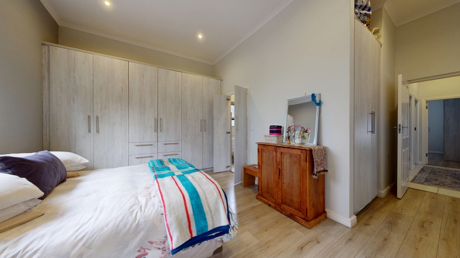 3 Bedroom Property for Sale in Berg En Dal Western Cape